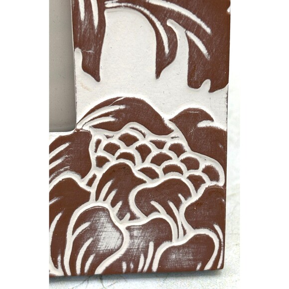 Shabby Chic 5x7 Photo Frame Cottage Distressed Whitewashed Relief Botanical NEW! - Picture 12 of 13